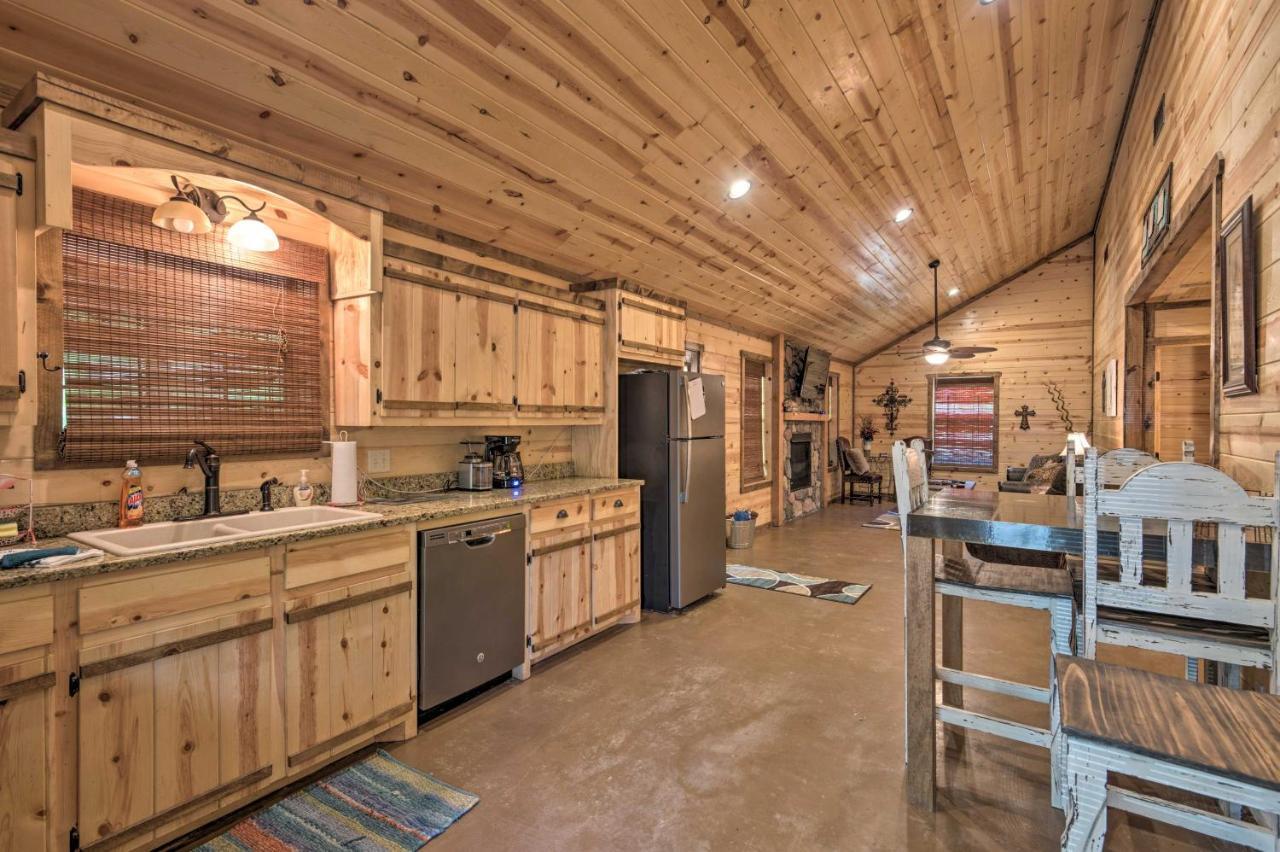 Cabin With Hot Tub - Near Broken Bow Lake And Hiking! Exterior foto